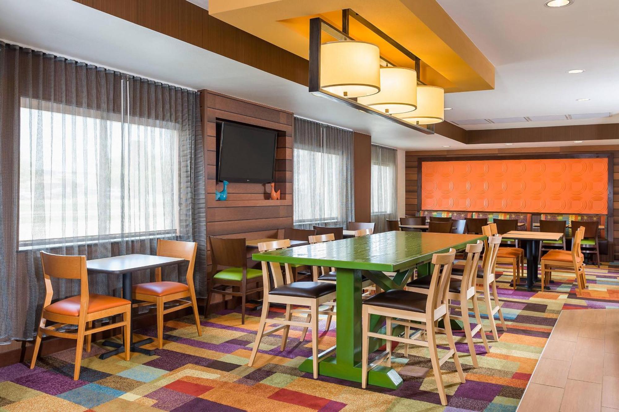 Fairfield Inn & Suites Финдли Екстериор снимка