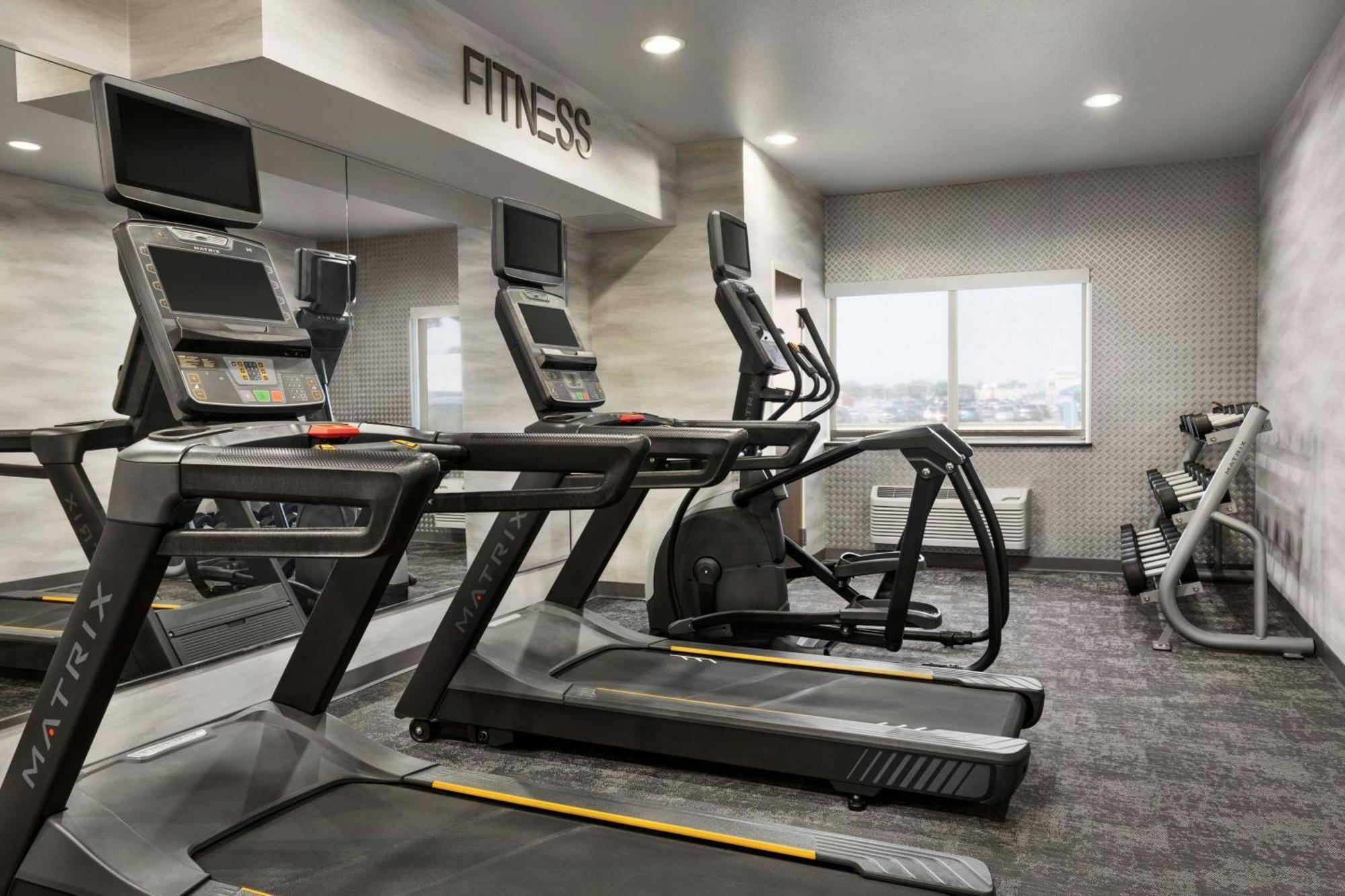 Fairfield Inn & Suites Финдли Екстериор снимка