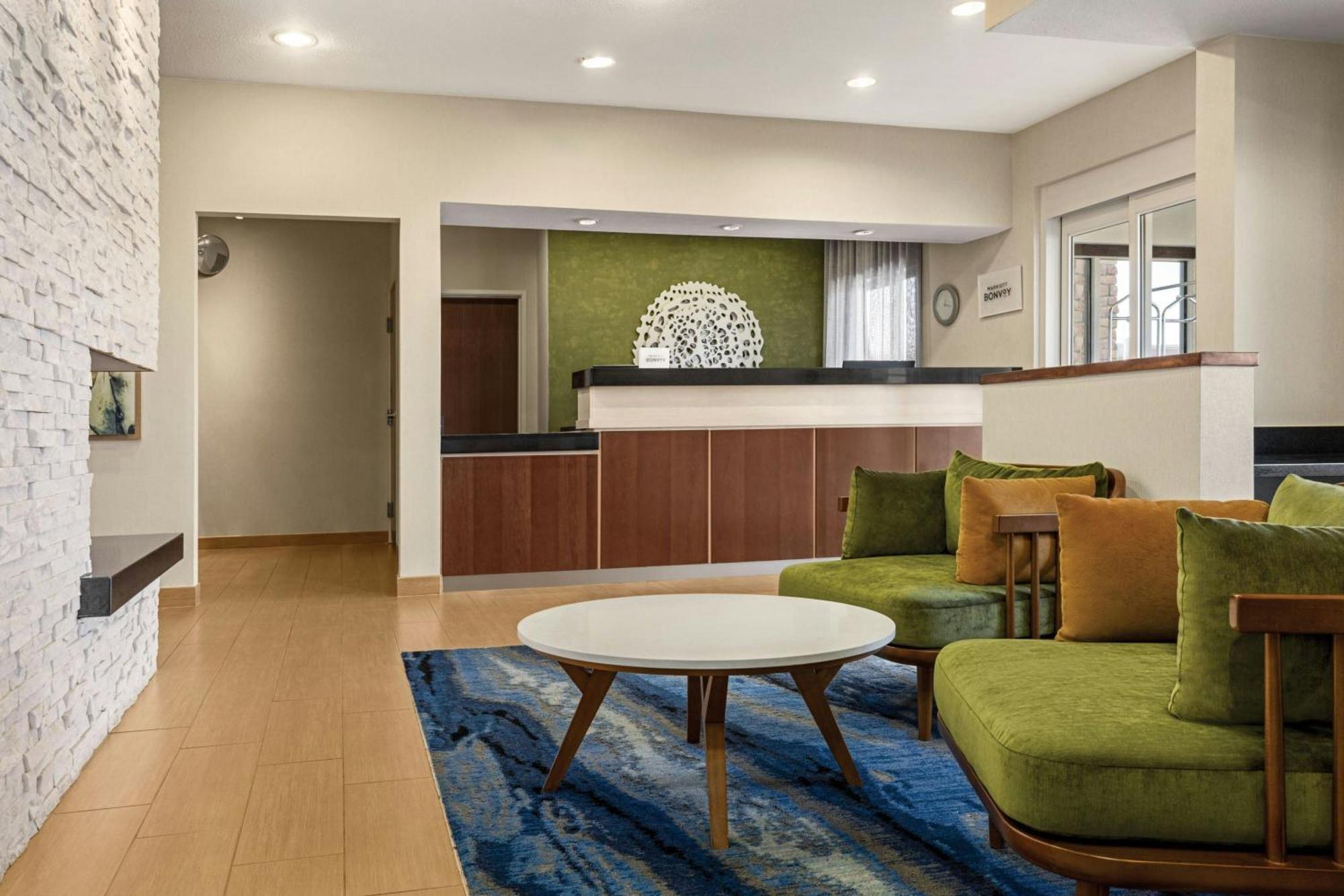 Fairfield Inn & Suites Финдли Екстериор снимка