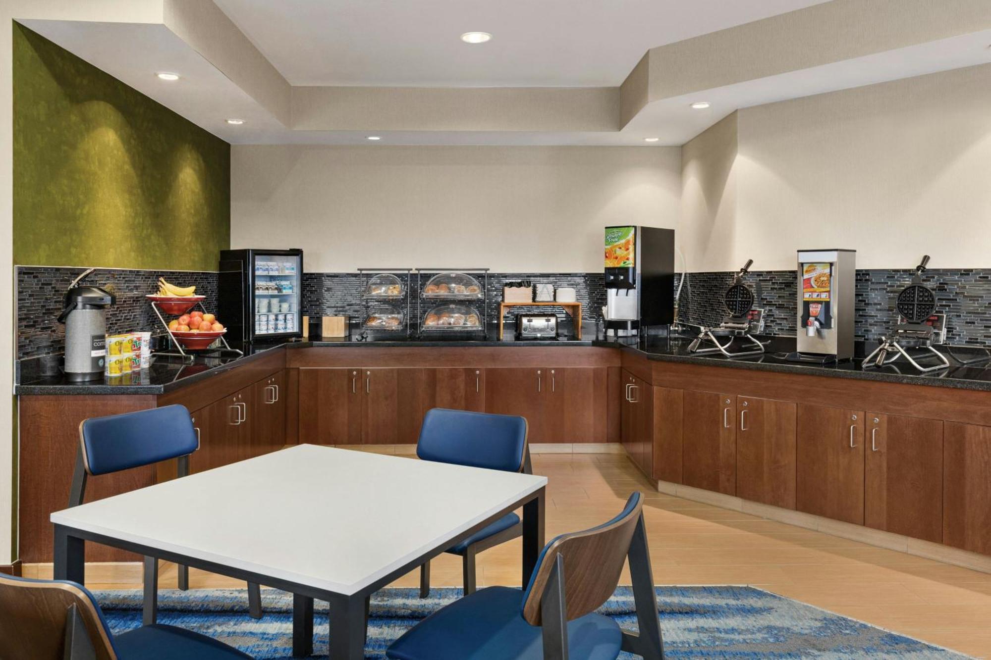 Fairfield Inn & Suites Финдли Екстериор снимка